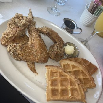 Grace's - Waffle & Wings - American Near Me - Houston, Texas