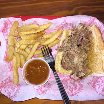 Bubbalou's Bodacious Bar B Que - Pulled pork basket. Nothing special. Just okay. - Caterers Near Me - Orlando, Florida Bubbalou's Bodacious Bar B Que - Pulled pork basket. Nothing special. Just okay. - Caterers Near Me - Orlando, Florida