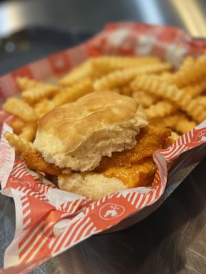Hattie B’s Hot Chicken by null