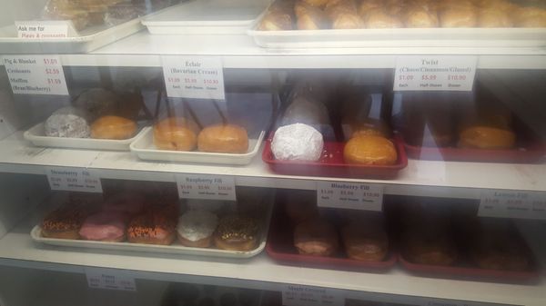 Donut Palace by null