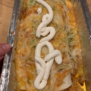 Si Senor - Carnitas Burrito added sour cream - Mexican Near Me - Beaverton, Oregon Si Senor - Carnitas Burrito added sour cream - Mexican Near Me - Beaverton, Oregon