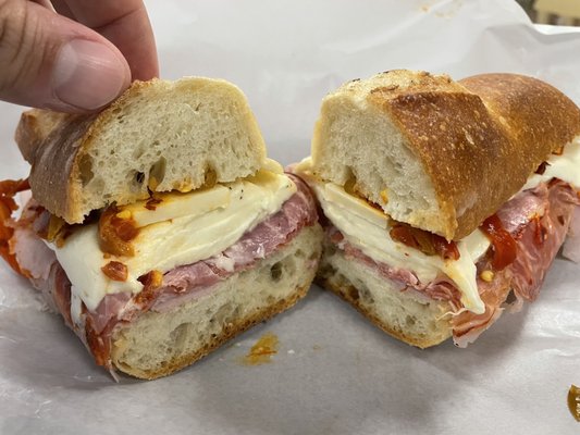 Andrea Salumeria by null