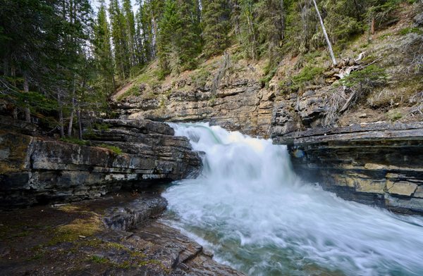 Johnston Canyon by null