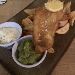 Tweedies Bar - Fish and chips with mushy peas.
