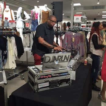 Macy's - Dj - Department Stores Near Me - McLean, Virginia