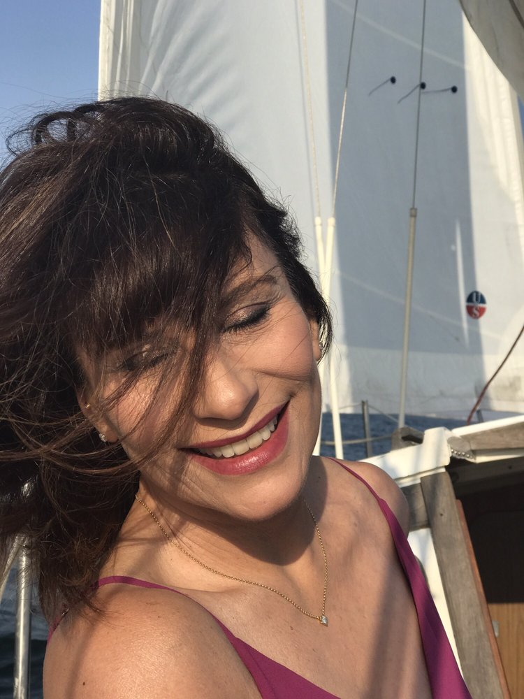 Corinne Lafayette Logo