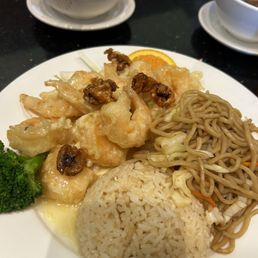 Honey walnut shrimp Honey walnut shrimp