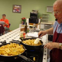 Spice Bouquet - Frank Crowley will give step by step instruction as he prepares each dish, along with tips for healthy eating and cooking