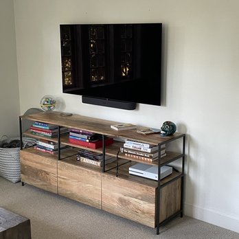 Jacopi Designs - Television - Home Theatre Installation Near Me