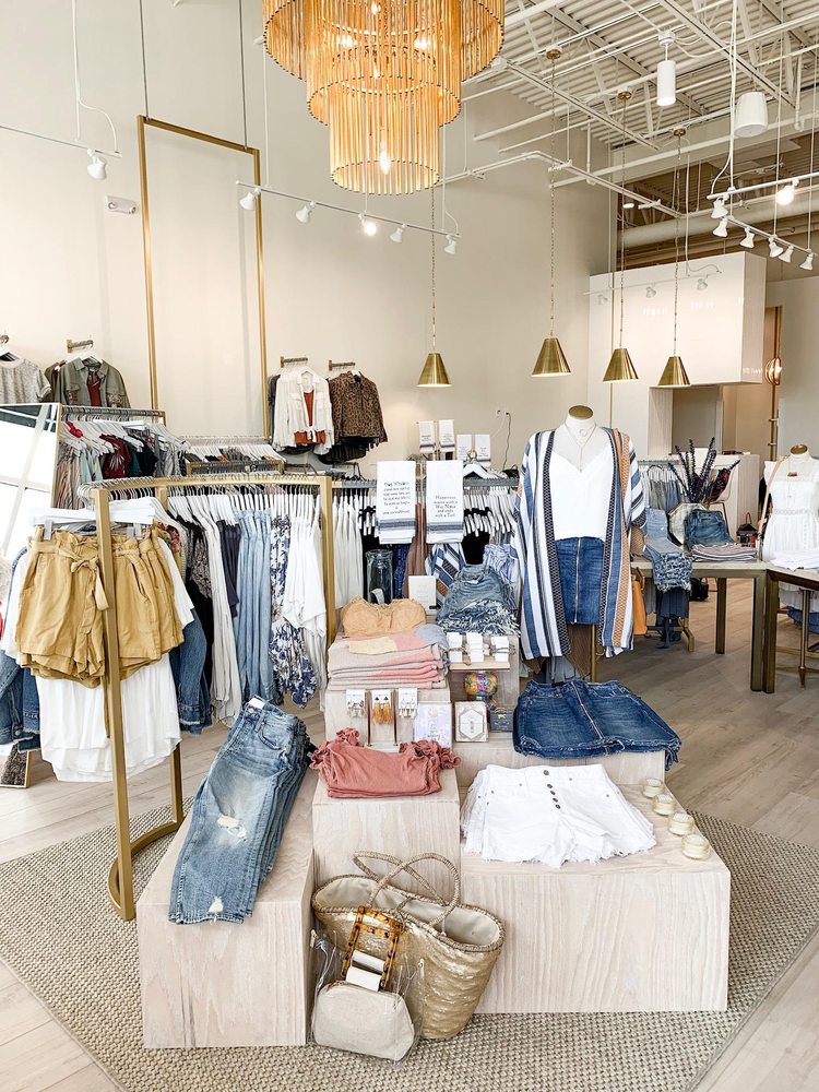 LEELA & LAVENDER MAPLE GROVE Updated October 2024 12 Photos 12185