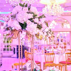 M'NY Flowers - Centerpiece