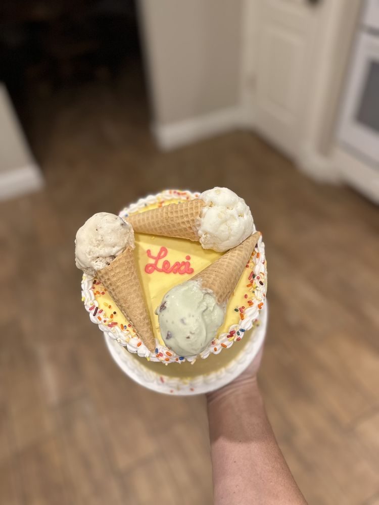 BASKIN BR ROBBINS Updated August 2024 2220 N Grimes St, Hobbs, New