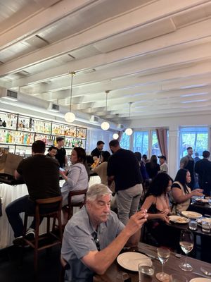 Luca Osteria by null