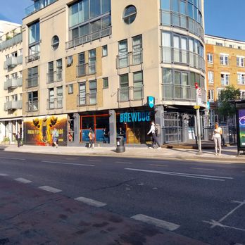 BrewDog Shoreditch - Outside - Cocktail Bars Near Me - London, XGL BrewDog Shoreditch - Outside - Cocktail Bars Near Me - London, XGL