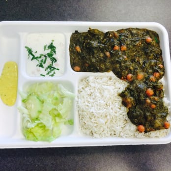 VEC Indian Cuisine - Chana Saag plate - Indian Near Me - Vallejo, California