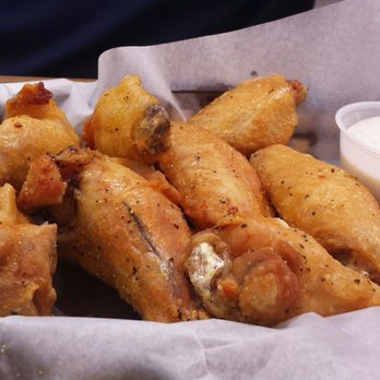 Billy's Long Bar - How pretty do you want your wings to be? These should about do it. - Bars Near Me - Albuquerque, New Mexico