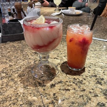 Cheddar's Scratch Kitchen - Sangria Texas Frozen Swirl, strawberry lemon aide. - American Near Me - El Paso, Texas