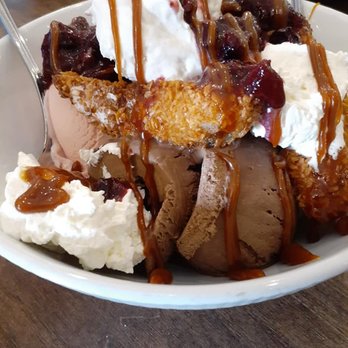 Woodshed Burgers - Amazing Ice cream  bannana split - Burgers Near Me - Edmonton, Alberta