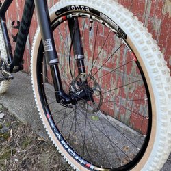 Freewheeler Bike Shop - White Onza Porcupines
