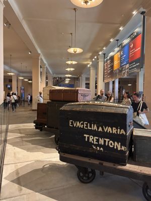 Ellis Island by null