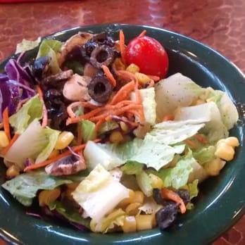 Oscar's Cafe - Salad that came with fish tacos - Mexican Near Me - Springdale, Utah Oscar's Cafe - Salad that came with fish tacos - Mexican Near Me - Springdale, Utah