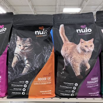 PetSmart Grooming - High-protein kibbles... - Pet Training Near Me - Durham, North Carolina PetSmart Grooming - High-protein kibbles... - Pet Training Near Me - Durham, North Carolina