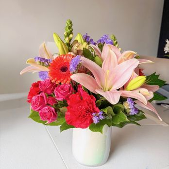Lavish Flower Shop - Florists Near Me - Bowie, Maryland Lavish Flower Shop - Florists Near Me - Bowie, Maryland