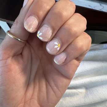 Three Sisters Nails - You can see the gel coming up and cracked - Nail Salons Near Me - San Rafael, California