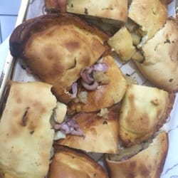 Snack Bar L'Angolo - Scaccia made with seafood