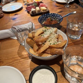 Figo Wine Bar - Wine Bars Near Me - Chicago, Illinois
