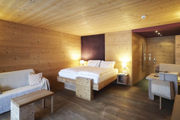 Holzhotel Forsthofalm by null