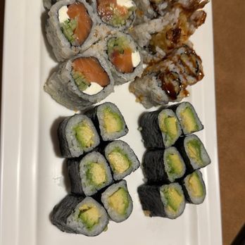 Nijiya Sushi - Philly Maki Avocado Maki Crazy Maki - Japanese Near Me - Medford, Massachusetts Nijiya Sushi - Philly Maki Avocado Maki Crazy Maki - Japanese Near Me - Medford, Massachusetts