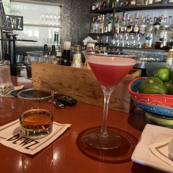 Dewz Restaurant - New American Near Me - Modesto, California Dewz Restaurant - New American Near Me - Modesto, California