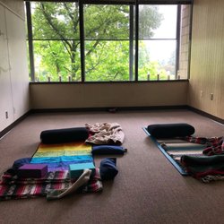 Audrey Hobbs’s Yoga For Therapy