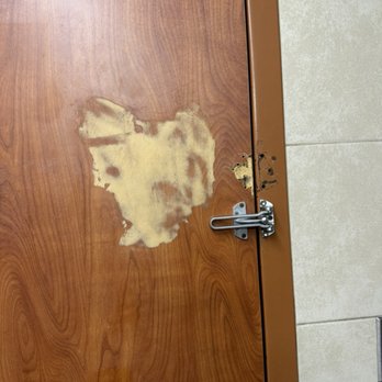 Pilot Travel Center - Broken door lock - Gas Stations Near Me - Sioux City, Iowa Pilot Travel Center - Broken door lock - Gas Stations Near Me - Sioux City, Iowa