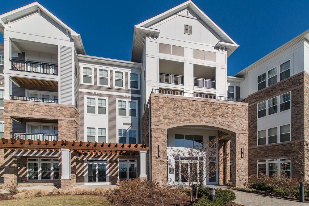 THE SUTTON Updated August 2024 43 Photos 2300 Vantage Dr