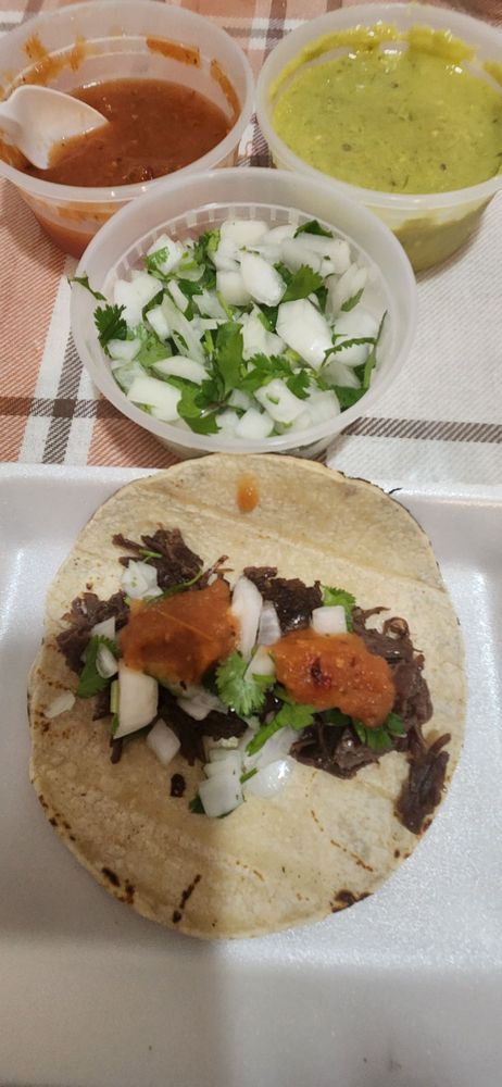 Carnitas Y Barbacoa Los Compadres