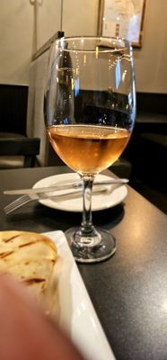Wine Knot by null