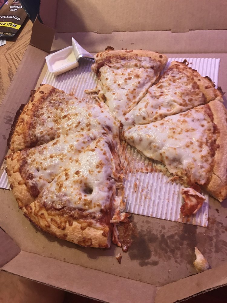 PIZZA HUT Updated September 2024 14 Reviews 2109 19th St, Lubbock