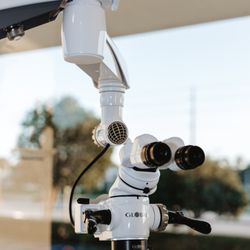 Chaim Jakob, DMD - Jakob Endodontics - Endodontic High Magnification Microscope. (Global USA)