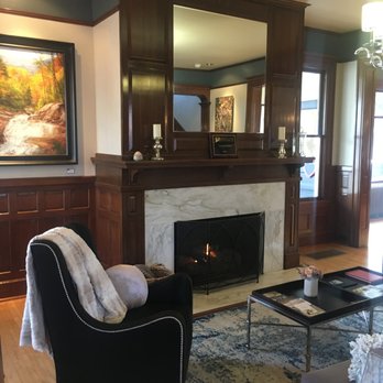 The Blackwell - Living room fireplace - Hotels Near Me - Coeur d'Alene, Idaho