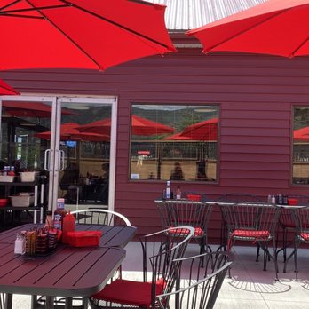 Cherry Pit Restaurant - Outside patio - Breakfast & Brunch Near Me - West Kelowna, British Columbia Cherry Pit Restaurant - Outside patio - Breakfast & Brunch Near Me - West Kelowna, British Columbia