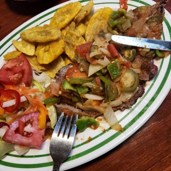 La Cabana Salvadoreña - Steak lunch special - Salvadoran Near Me - New York, New York La Cabana Salvadoreña - Steak lunch special - Salvadoran Near Me - New York, New York