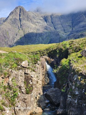 Fairy Pools by null