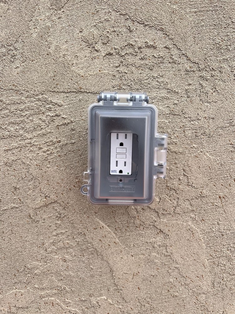 Slide of Diamond Force Electric
