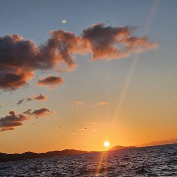 New Horizons & Breakaway Charters - Sunset - Boat Charters Near Me - St Thomas, Virgin Islands New Horizons & Breakaway Charters - Sunset - Boat Charters Near Me - St Thomas, Virgin Islands