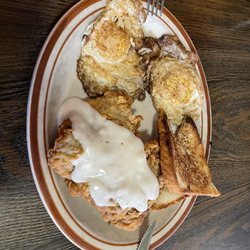 The Star Cafe - Chicken fried chicken and eggs