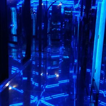 The Amazing Mirror Maze - Challenge Courses Near Me - San Antonio, Texas The Amazing Mirror Maze - Challenge Courses Near Me - San Antonio, Texas