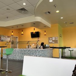 Tutti Frutti Frozen Yogurt