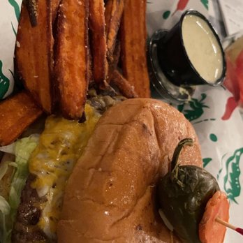 Texas Cannon Brewing - Old Fashioned Cheeseburger with sweet potato fries - Brewpubs Near Me - Blanco, Texas Texas Cannon Brewing - Old Fashioned Cheeseburger with sweet potato fries - Brewpubs Near Me - Blanco, Texas